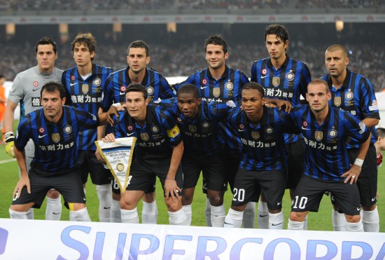 [德甲]于帕梅卡诺回传失误 洪萨克断球打空门